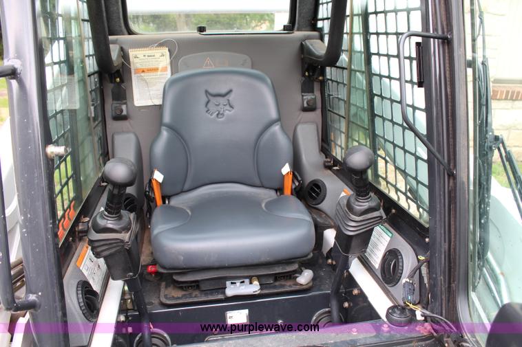 image for item H2711 2008 Bobcat S185 skid steer