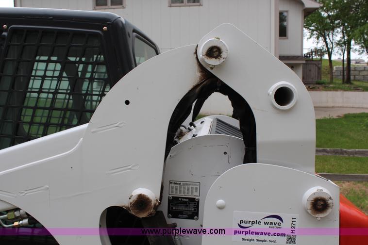image for item H2711 2008 Bobcat S185 skid steer