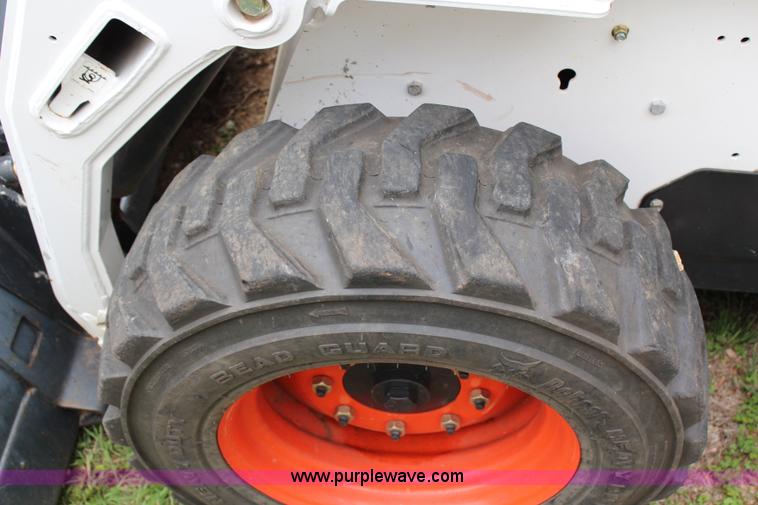 image for item H2711 2008 Bobcat S185 skid steer