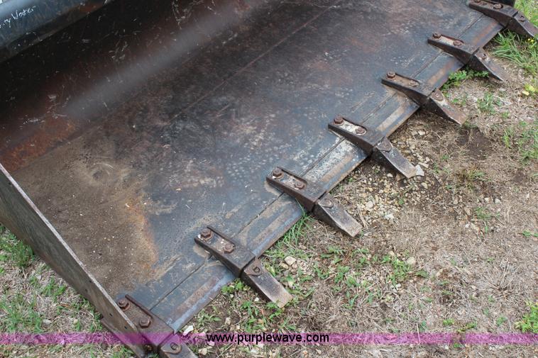 image for item H2711 2008 Bobcat S185 skid steer