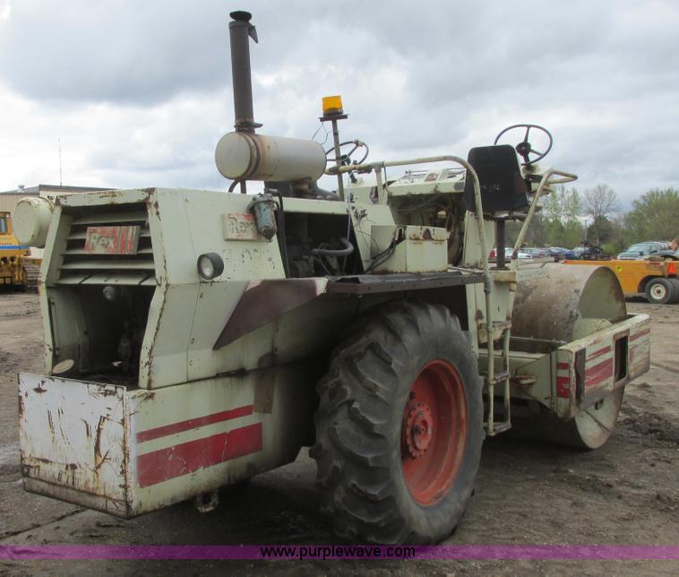 image for item I2561 Rex SP900 smooth drum roller