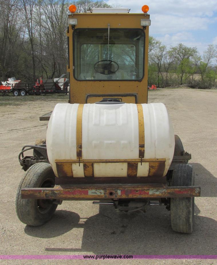 image for item I2563 Rosco RB38 broom