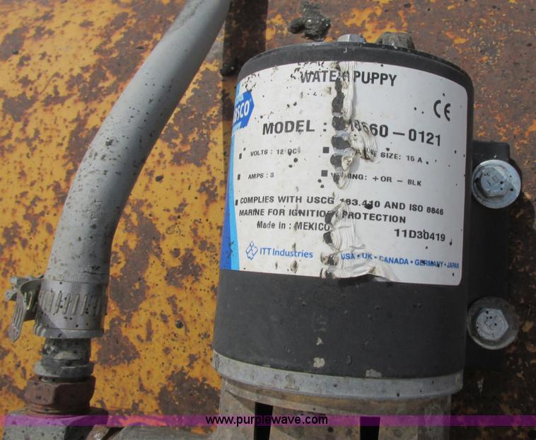 image for item I2563 Rosco RB38 broom