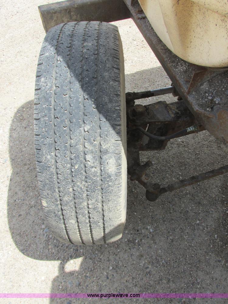 image for item I2563 Rosco RB38 broom