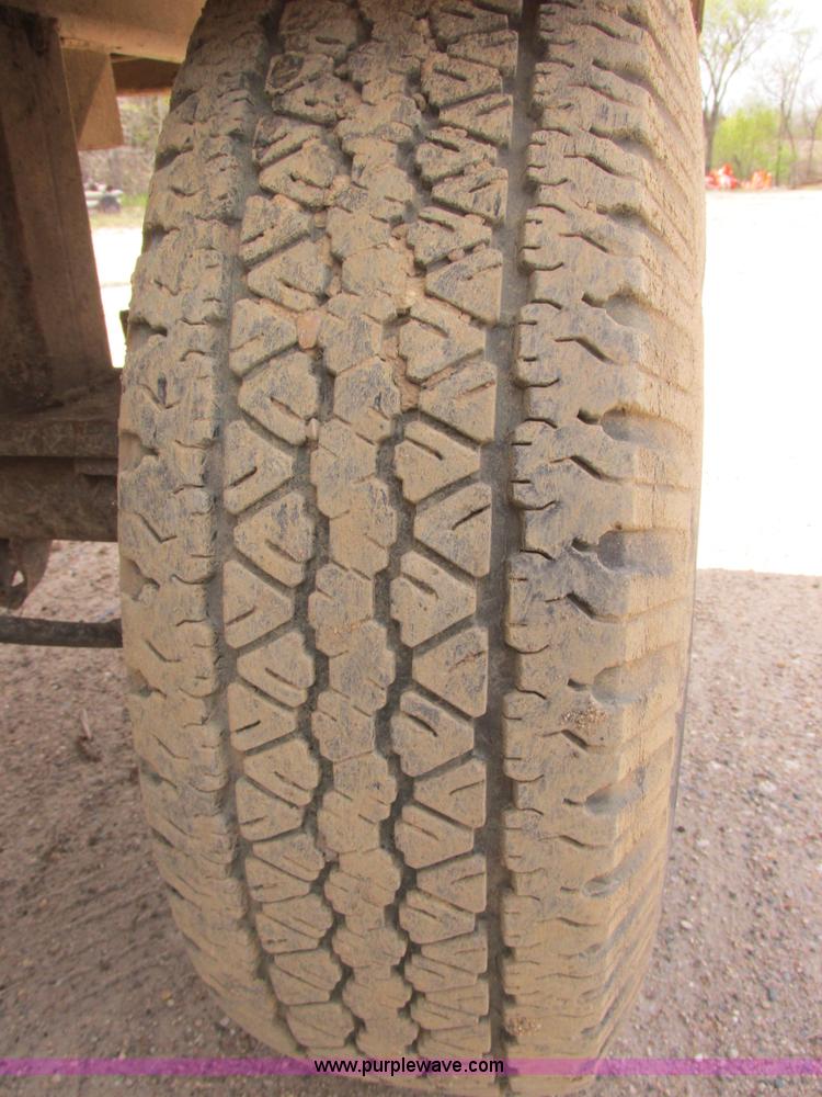 image for item I2563 Rosco RB38 broom