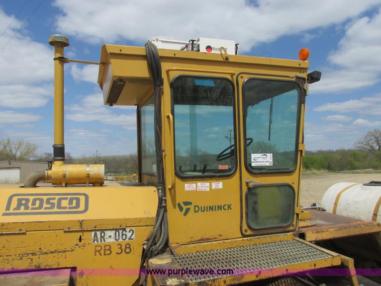 image for item I2563 Rosco RB38 broom