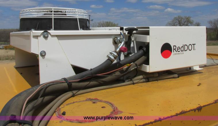 image for item I2563 Rosco RB38 broom