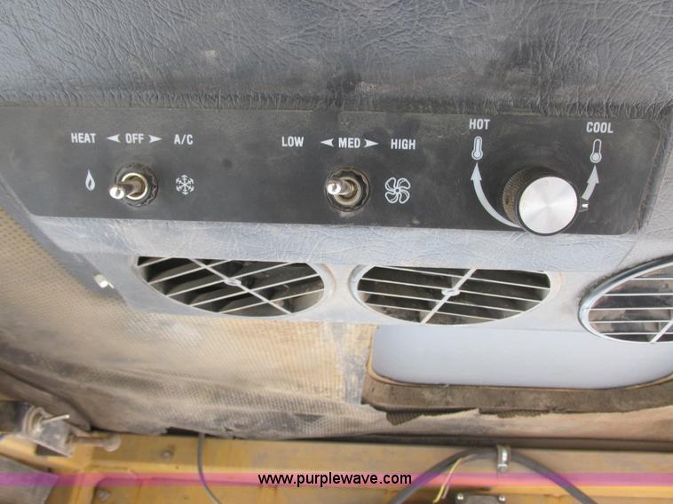 image for item I2563 Rosco RB38 broom