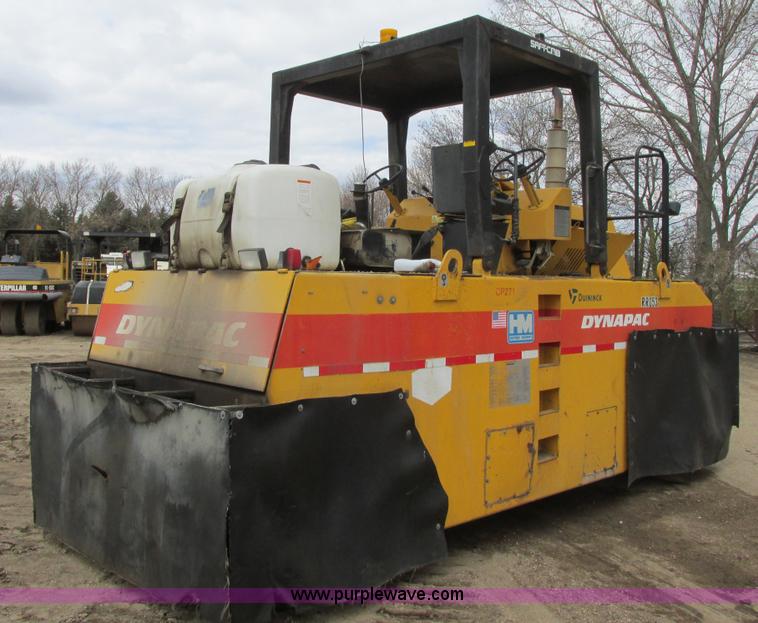 image for item I2564 Dynapac CP271 dual rubber tire roller