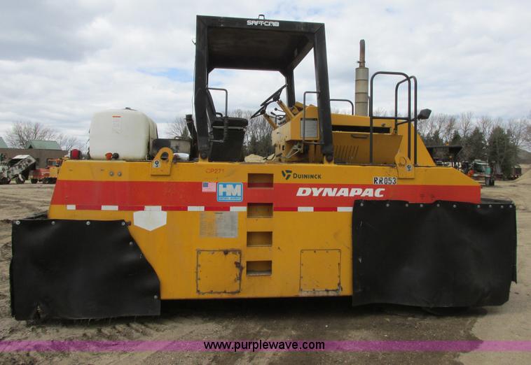 image for item I2564 Dynapac CP271 dual rubber tire roller