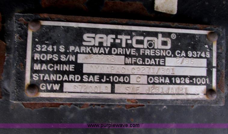 image for item I2564 Dynapac CP271 dual rubber tire roller