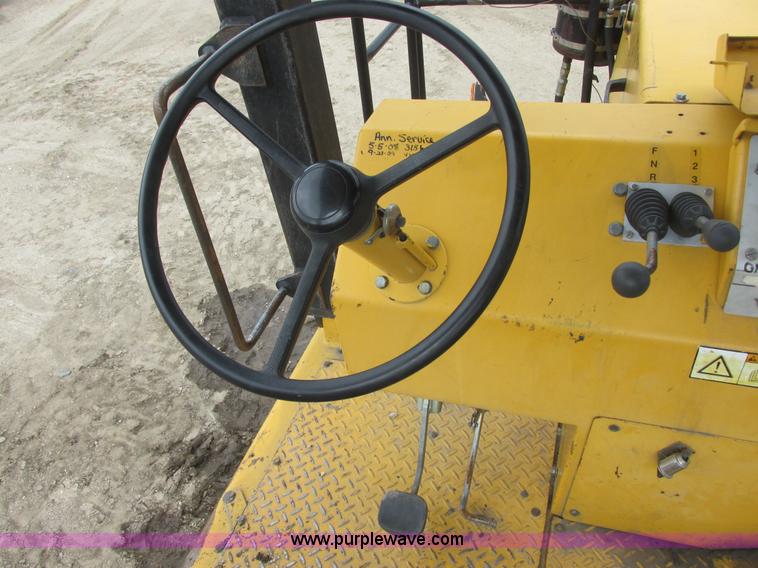 image for item I2564 Dynapac CP271 dual rubber tire roller