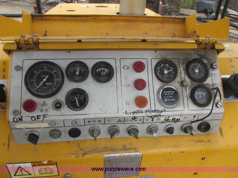 image for item I2564 Dynapac CP271 dual rubber tire roller