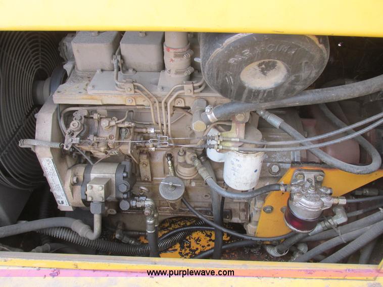 image for item I2564 Dynapac CP271 dual rubber tire roller