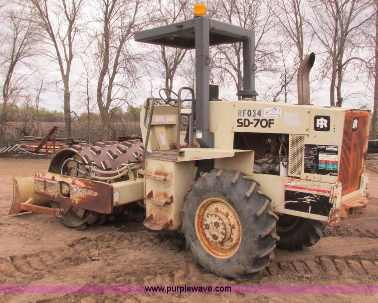 image for item I2565 1995 Ingersoll Rand SD-70F vibratory padfoot compactor