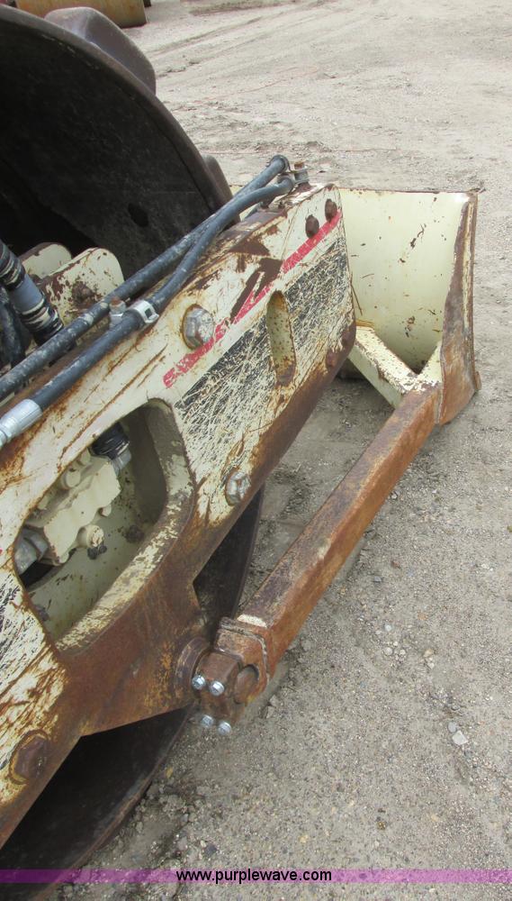 image for item I2565 1995 Ingersoll Rand SD-70F vibratory padfoot compactor