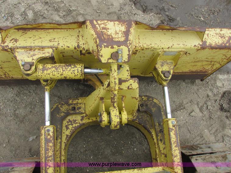 image for item I2566 Komatsu D31E dozer