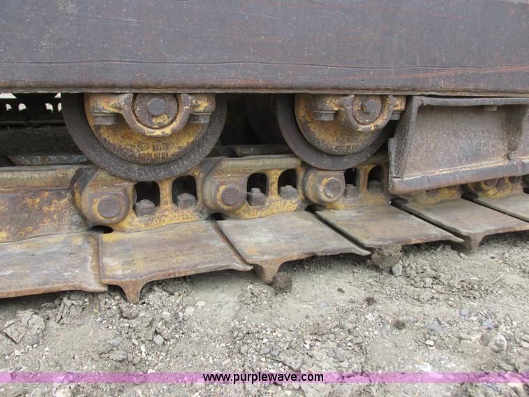 image for item I2566 Komatsu D31E dozer