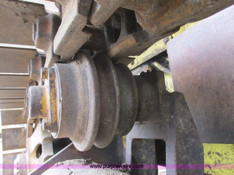 image for item I2566 Komatsu D31E dozer