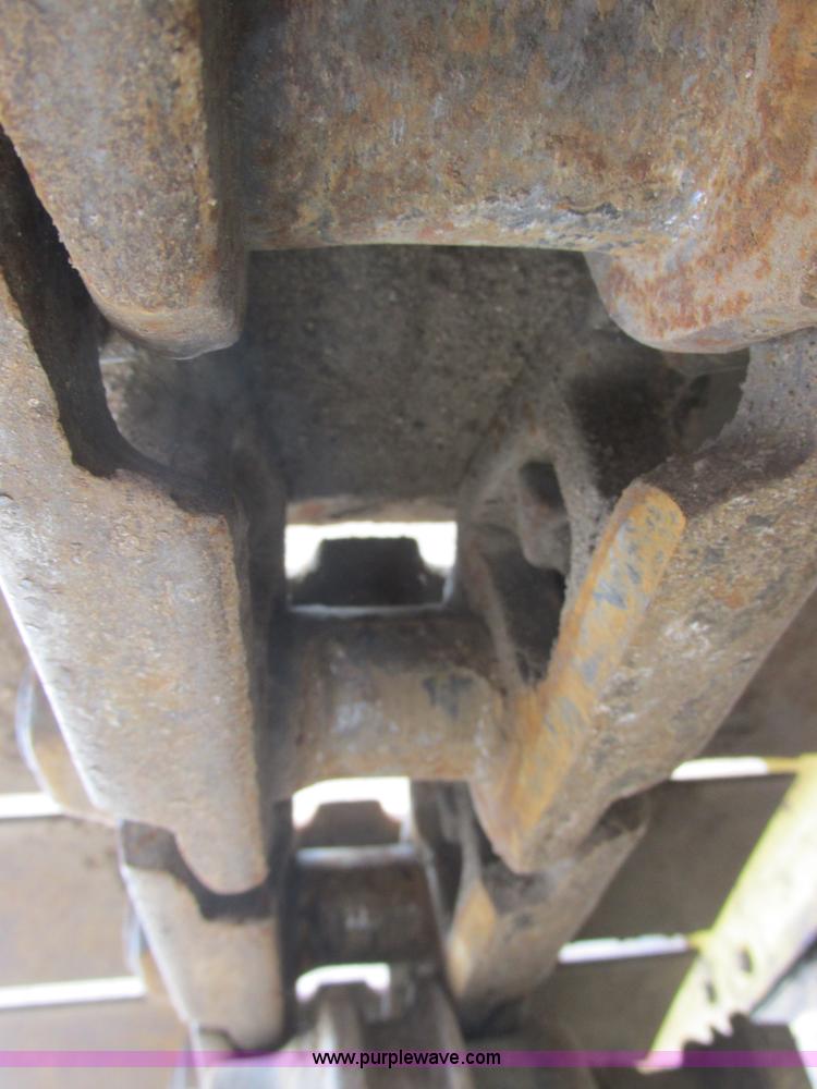 image for item I2566 Komatsu D31E dozer