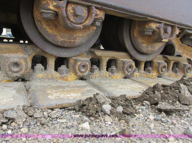 image for item I2566 Komatsu D31E dozer