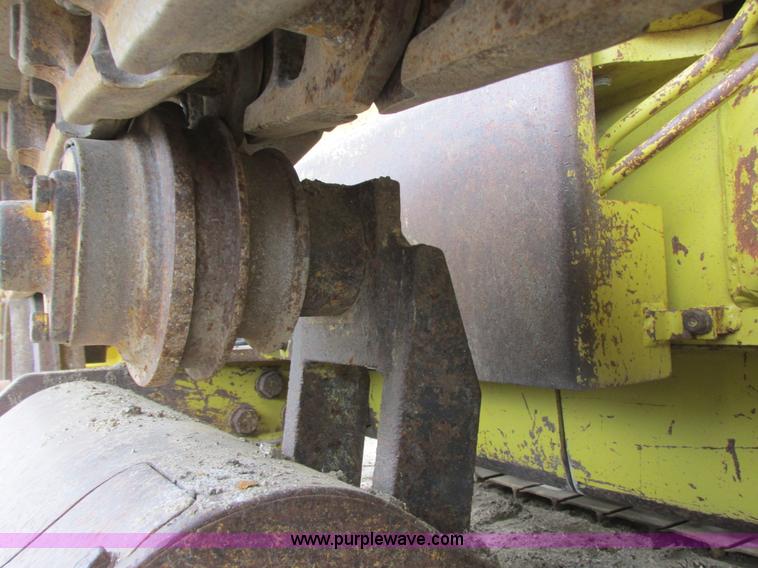 image for item I2566 Komatsu D31E dozer