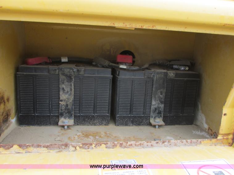 image for item I2567 1998 Caterpillar 416C backhoe