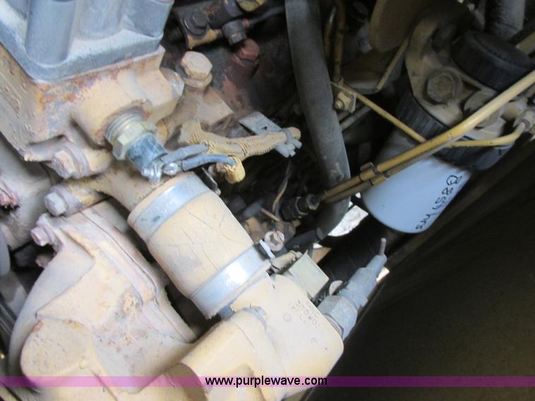 image for item I2567 1998 Caterpillar 416C backhoe