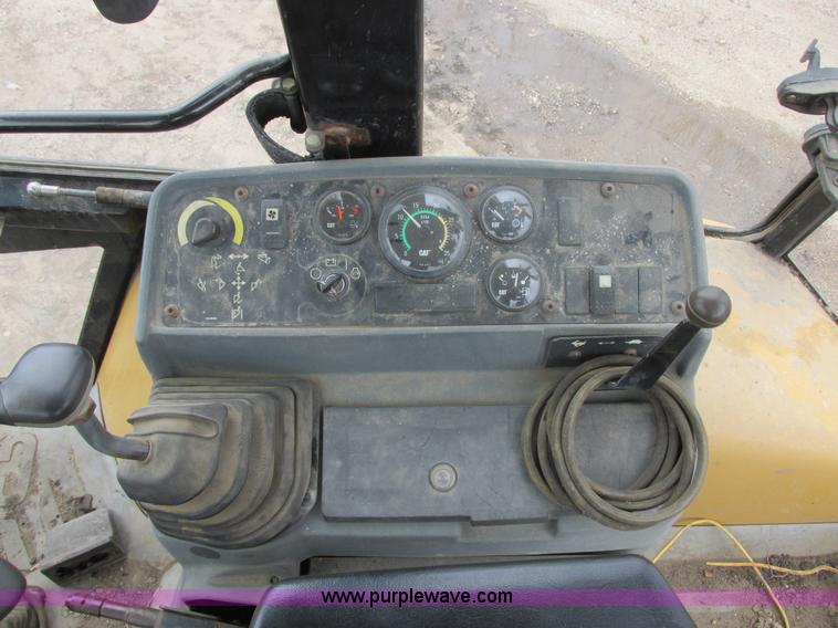 image for item I2567 1998 Caterpillar 416C backhoe