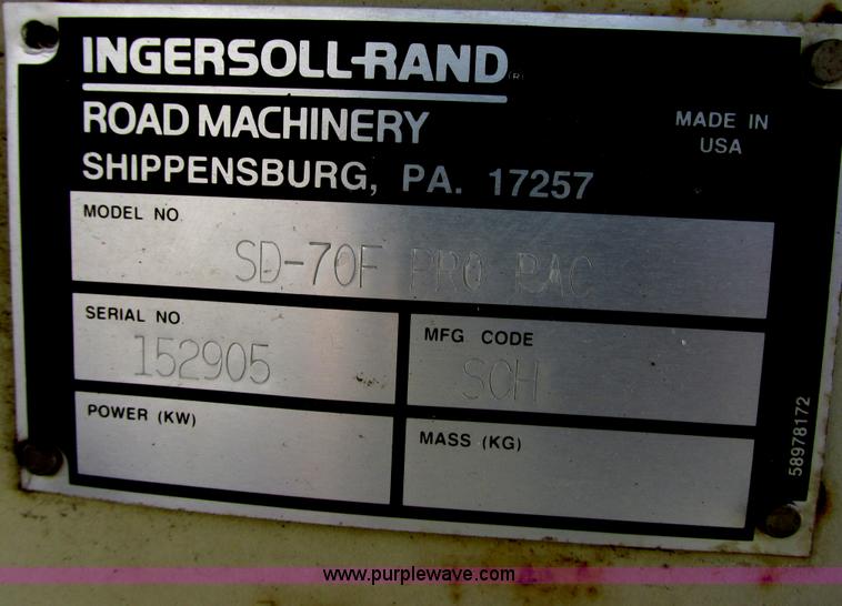 image for item I2568 1998 Ingersoll Rand SD-70F Pro Pac vibratory pad foot compactor