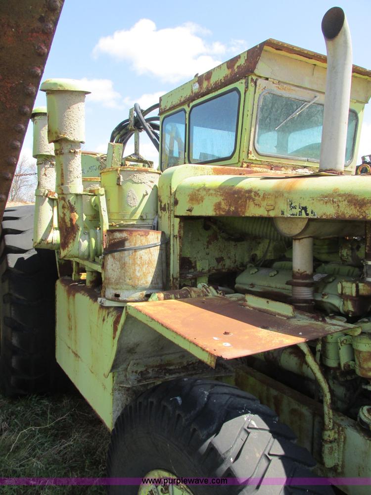 image for item I2570 Euclid 34LDT tractor scraper