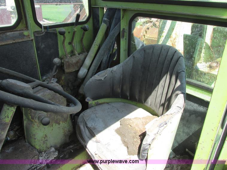 image for item I2570 Euclid 34LDT tractor scraper