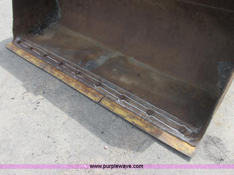 image for item I2626 1974 Caterpillar 930 wheel loader