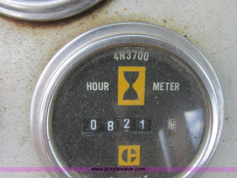 image for item I2626 1974 Caterpillar 930 wheel loader