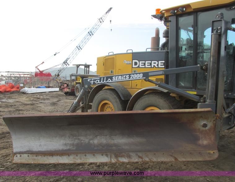 image for item I2629 Falls 2012A snow wing