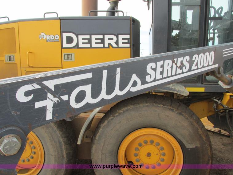 image for item I2629 Falls 2012A snow wing