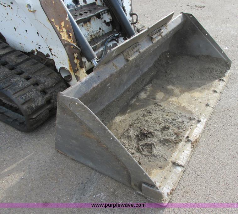 image for item I2630 2010 Bobcat T300 skid steer