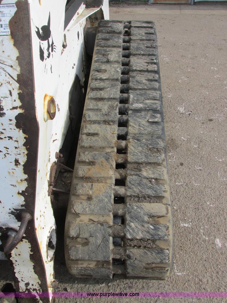 image for item I2630 2010 Bobcat T300 skid steer