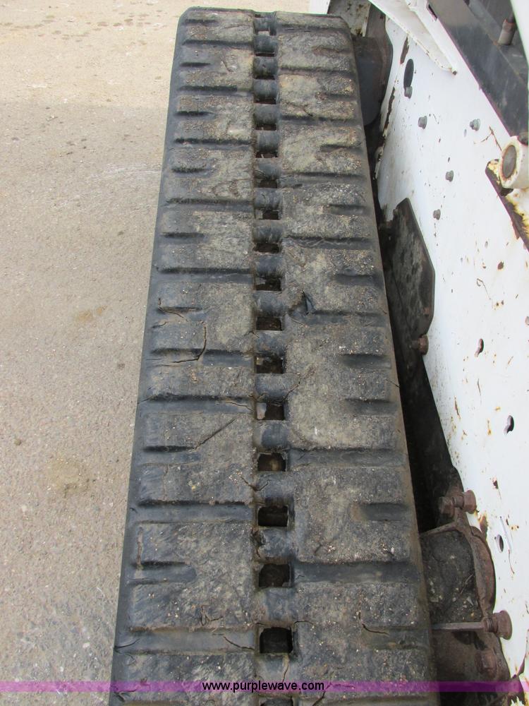 image for item I2630 2010 Bobcat T300 skid steer