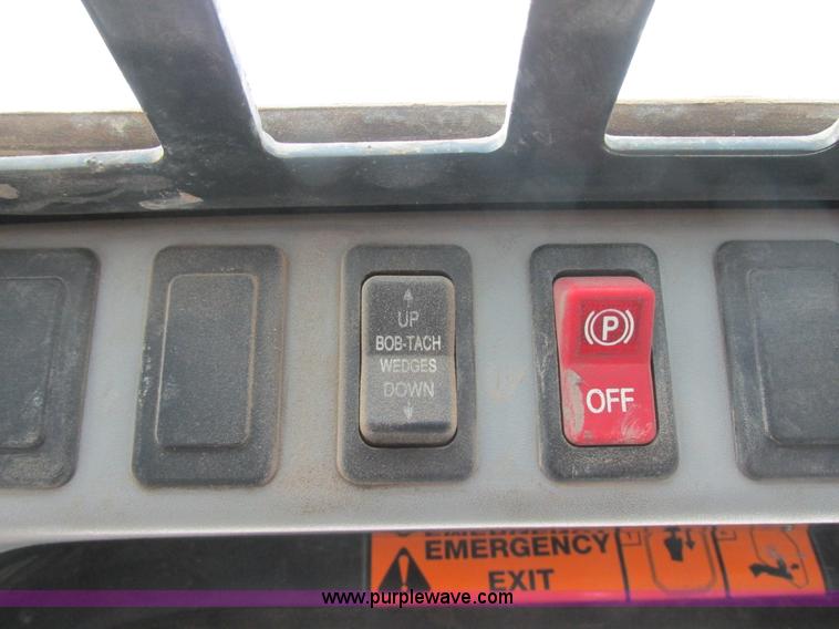 image for item I2630 2010 Bobcat T300 skid steer