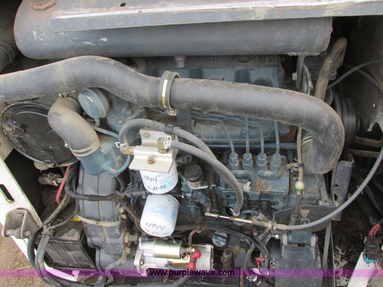 image for item I2630 2010 Bobcat T300 skid steer