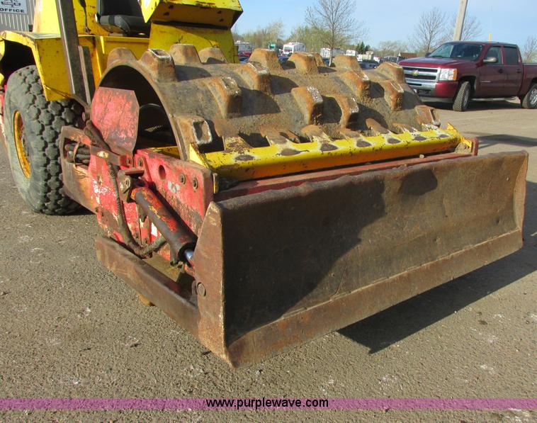 image for item I2631 1994 Dynapac CA121 sheeps foot vibrating compactor