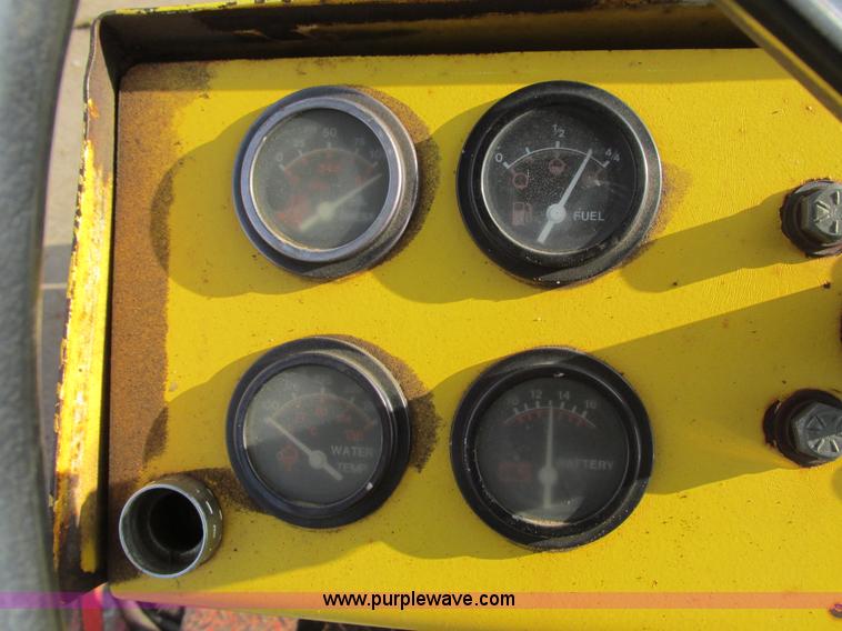 image for item I2631 1994 Dynapac CA121 sheeps foot vibrating compactor