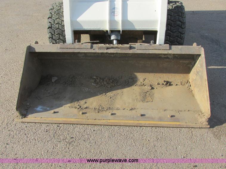 image for item I2632 1997 Bobcat 763 skid steer