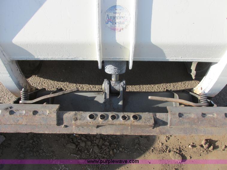 image for item I2632 1997 Bobcat 763 skid steer