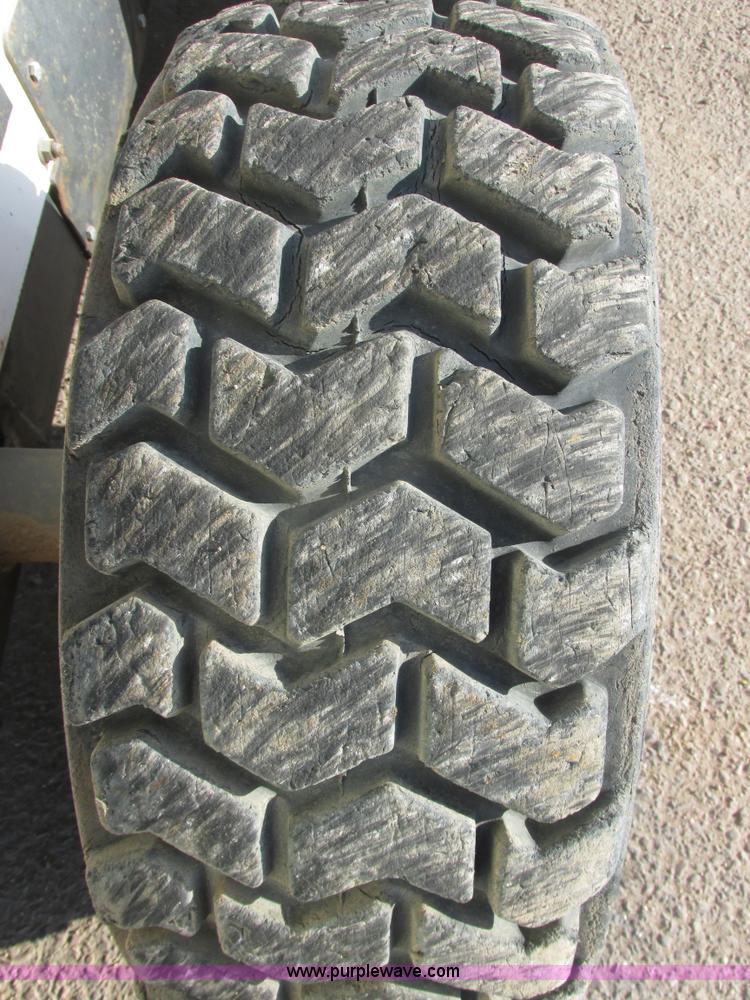 image for item I2632 1997 Bobcat 763 skid steer