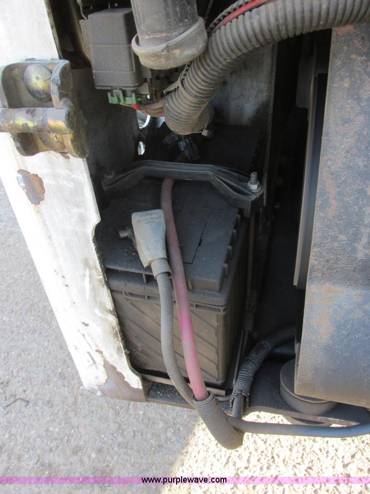 image for item I2632 1997 Bobcat 763 skid steer