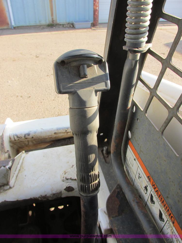 image for item I2632 1997 Bobcat 763 skid steer