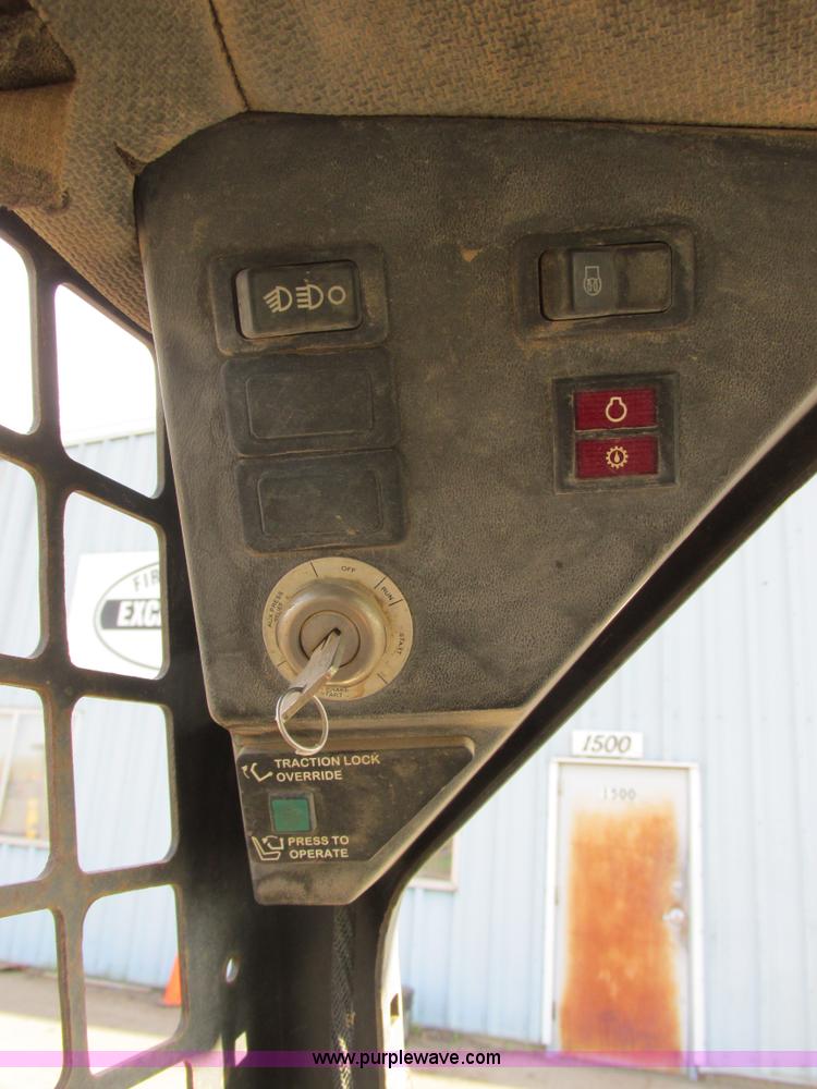 image for item I2632 1997 Bobcat 763 skid steer