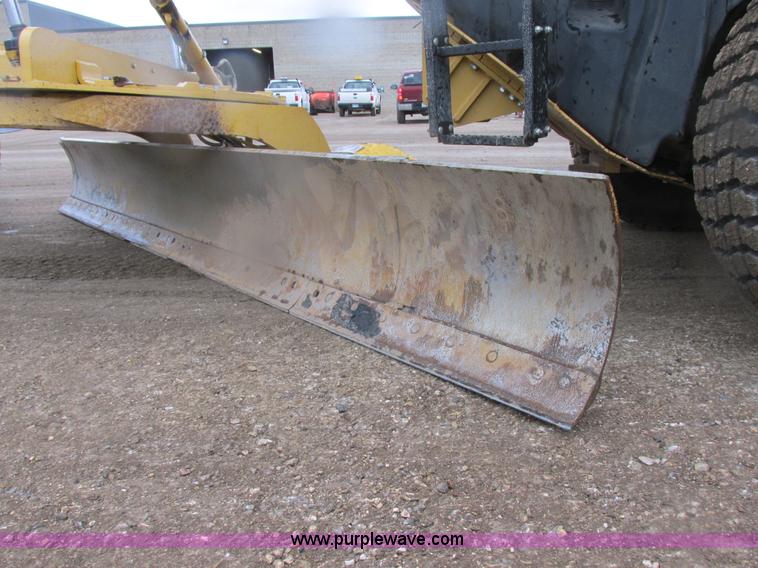 image for item I2633 2009 Caterpillar 140M AWD motor grader